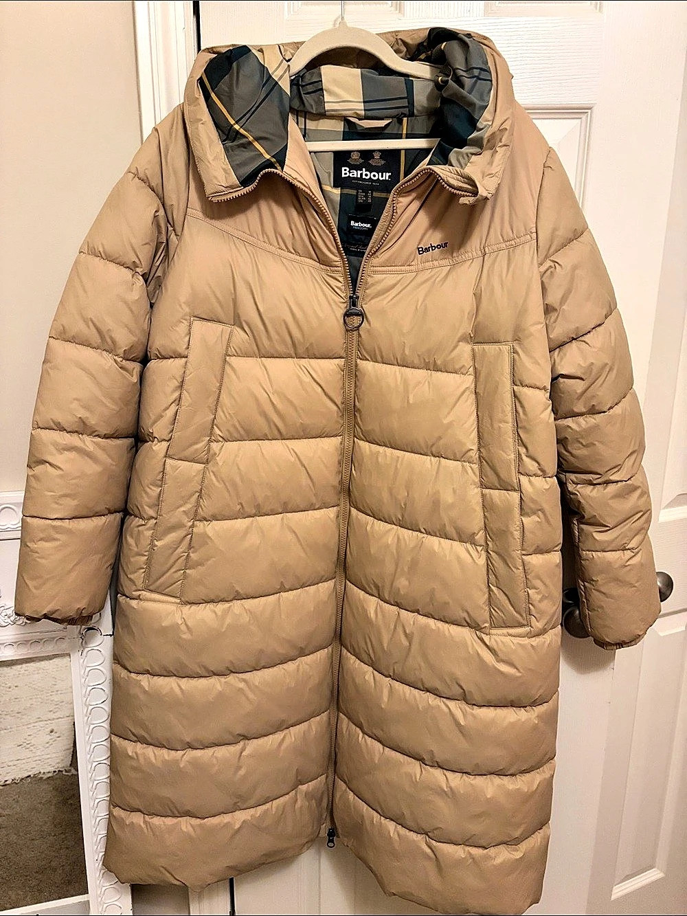 Barbour FibreDown Hooded Quilted Puffer Coat Beige Plaid Size 18